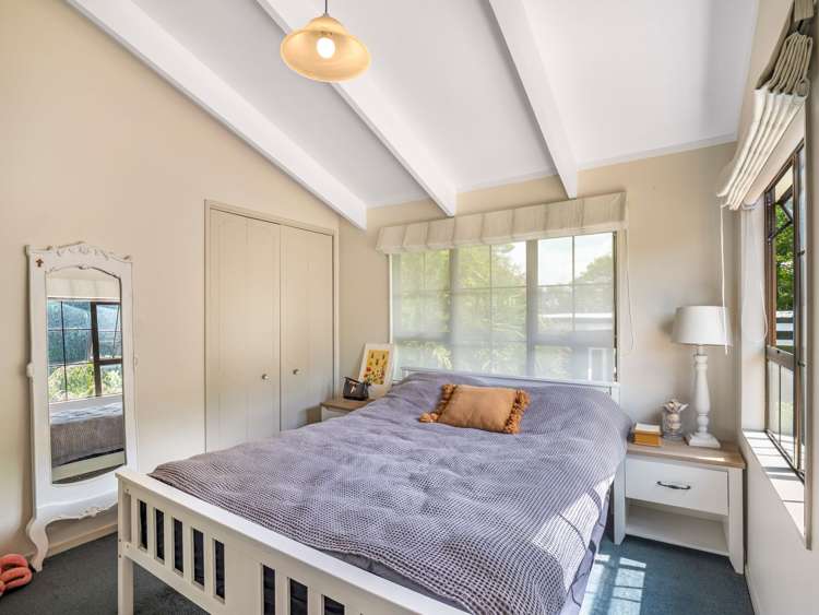 1 Acton Place Saint Johns Hill_20