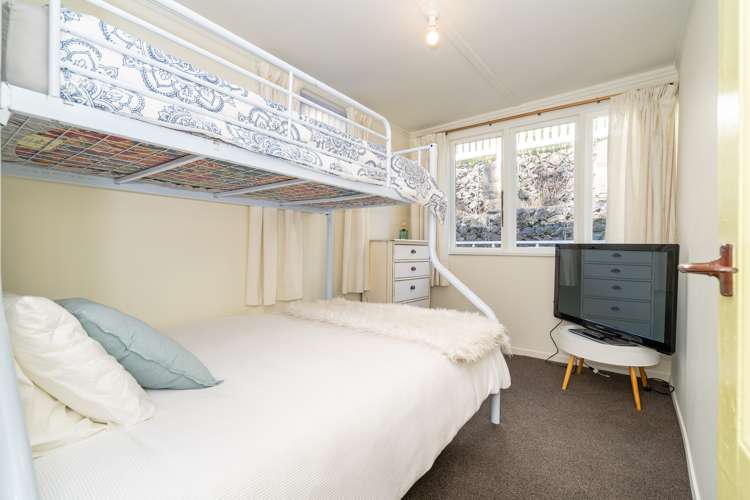 6 Ayton Street Taieri Mouth_14