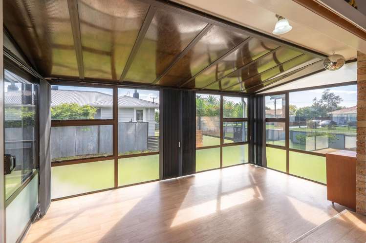 8 Sunrise Avenue Owhata_13