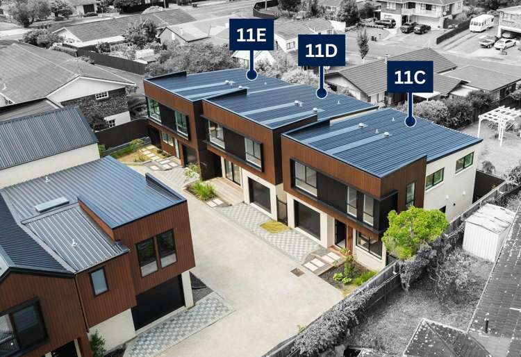 11D Rene Place Sunnyhills_15