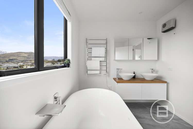 12 Violet Way Lower Shotover_17