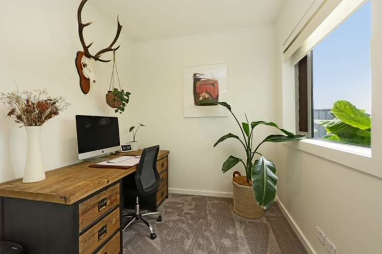 16 Clydesdale Way Frimley_21