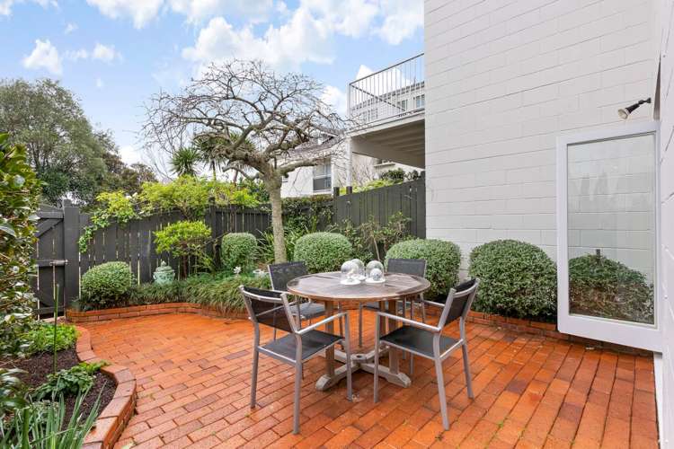 10/8 Hamilton Road Herne Bay_9