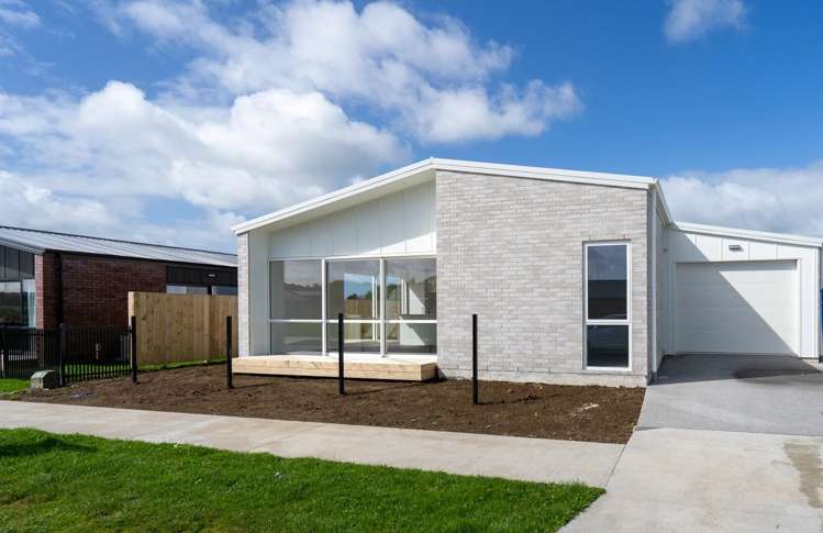 16 One Haruru Street_0