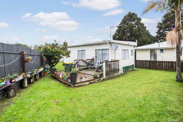 1,2,3/32 Kapuka Road Mangere Bridge_3