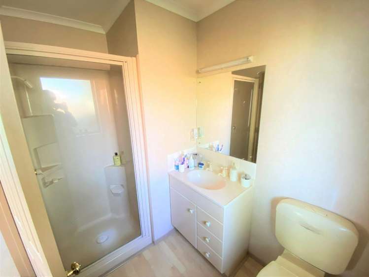 12A Heaphy Street Blockhouse Bay_7