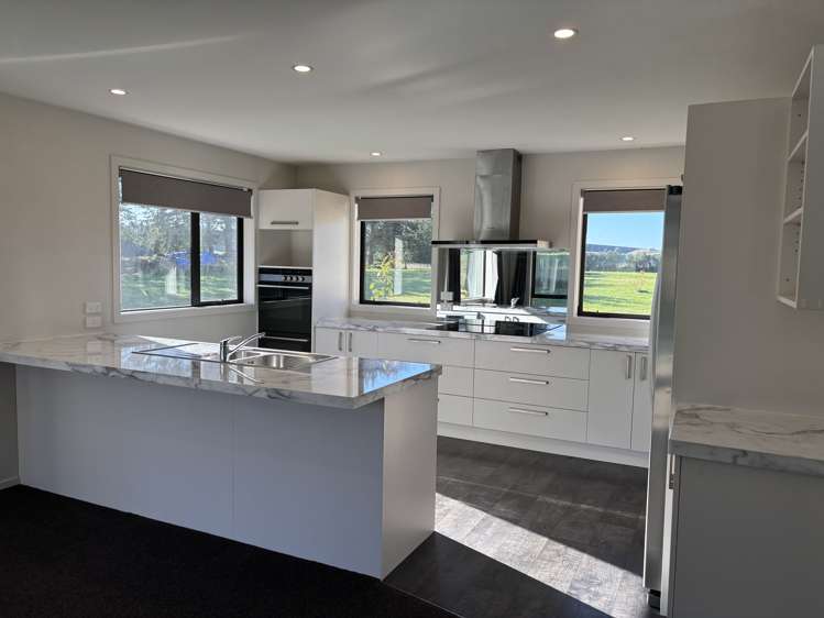 150 Rocklands Road_4