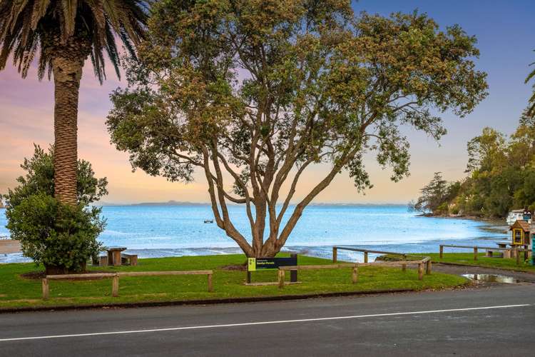 2 Western Road Laingholm_21