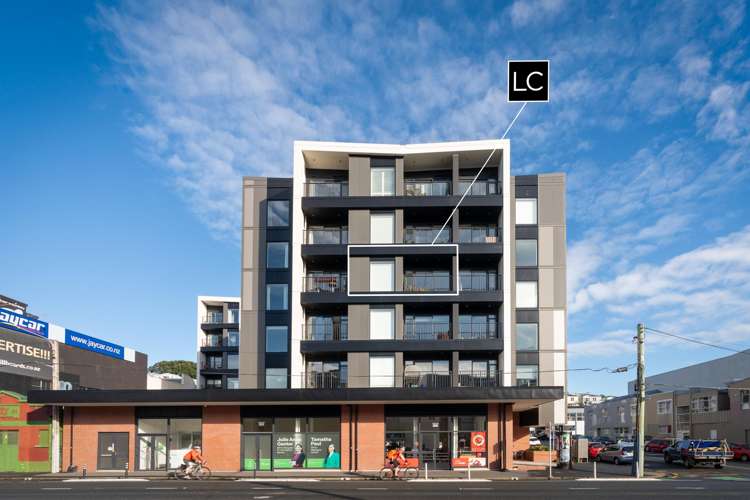 407/21 King Street Mount Cook_15