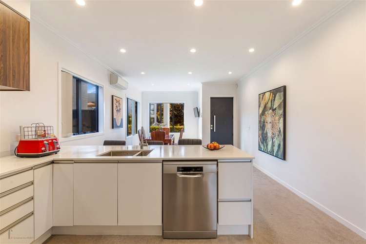 6 Sacred Kingfisher Road Hobsonville_5