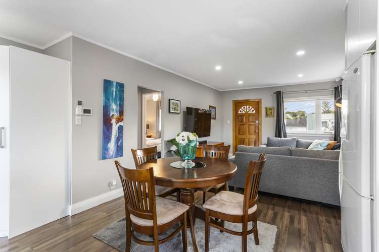 1/84 Barrack Road Mount Wellington_9