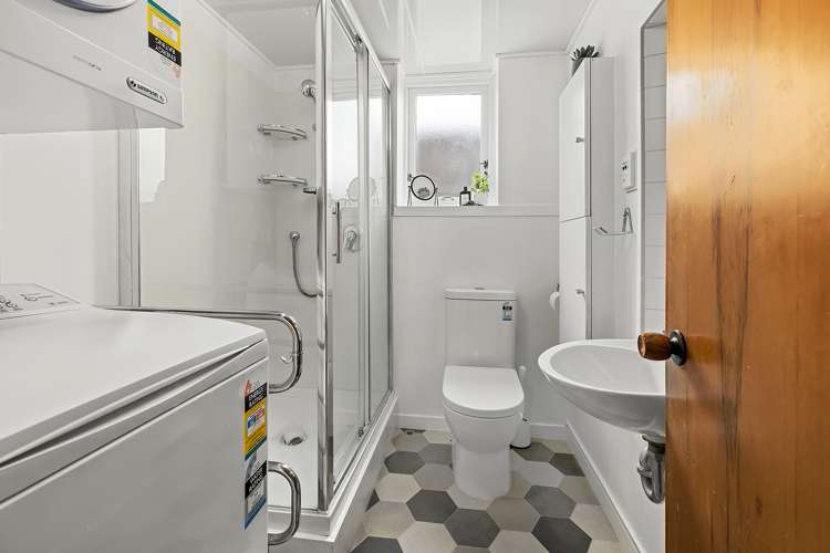 5 Stowe Hill Thorndon_8