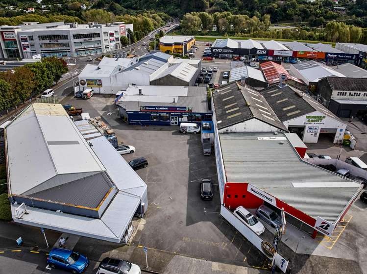 403 and 411 High Street Hutt Central_7