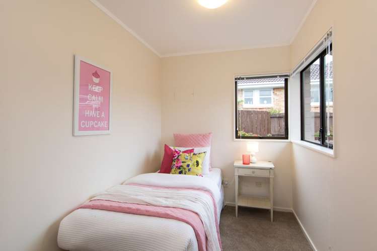 2/48 Turama Road Royal Oak_6