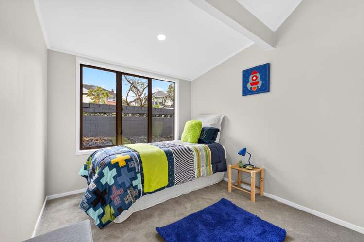 4 Cyclarama Crescent Massey_9