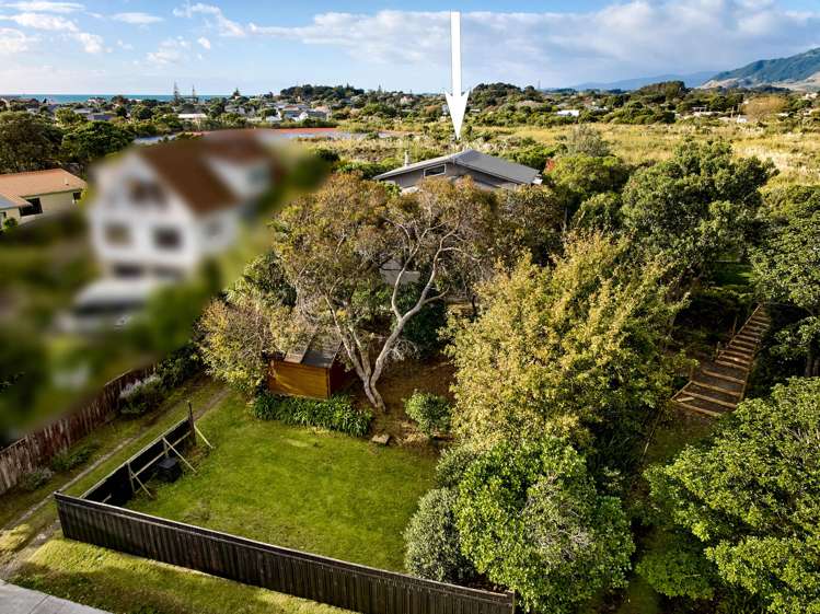 35 Eruini Street Waikanae Beach_14