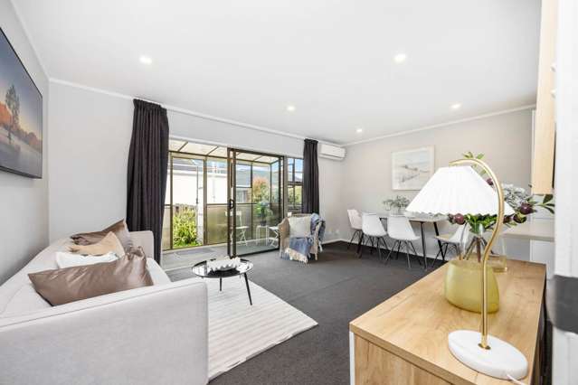 4/57 Moana Avenue One Tree Hill_1
