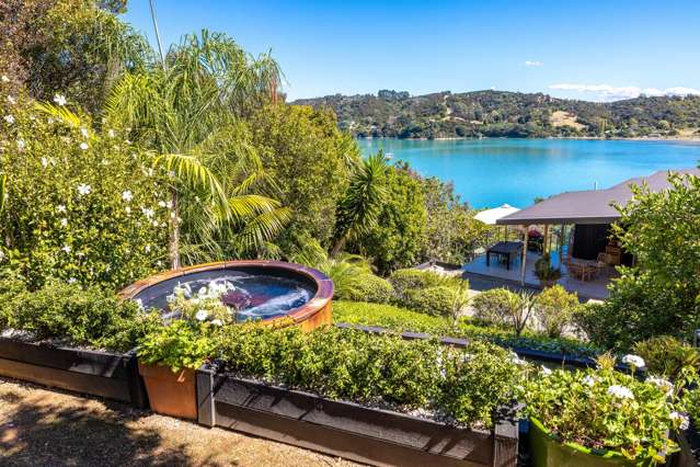 72 The Esplanade Oneroa_4