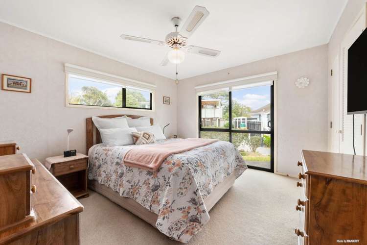 11 Redlands Grove Swanson_9