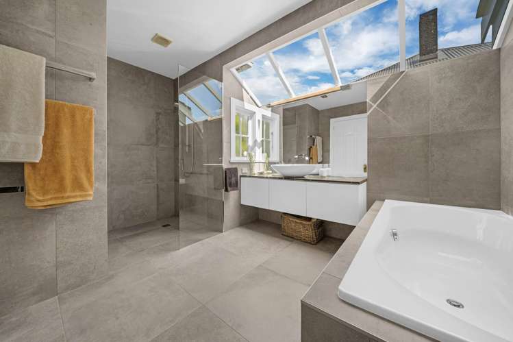 57 Mount Roskill Road Mt Roskill_27