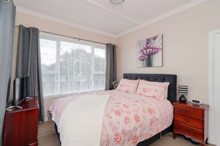 541 Tweed Street Newfield_9