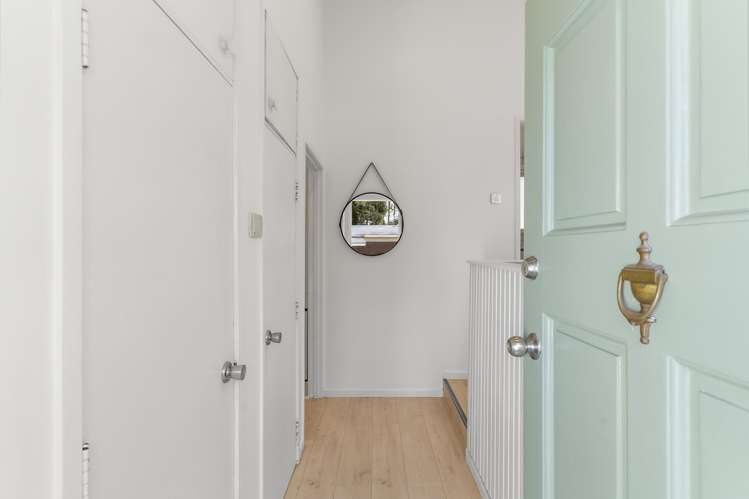 200 Godley Road Titirangi_19
