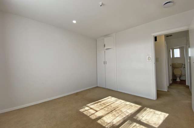 1/4 Division Street Riccarton_4