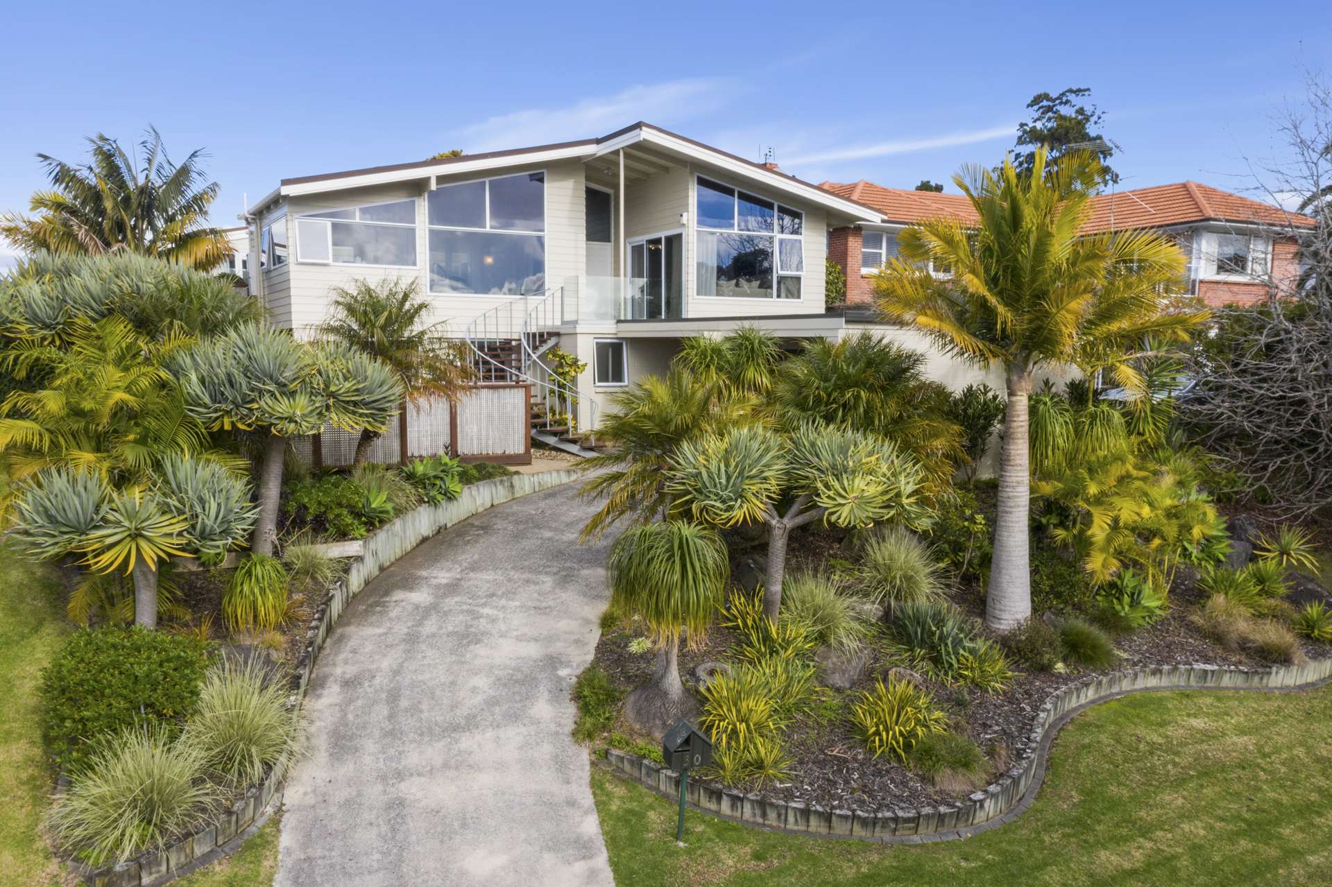 30 Mayfair Crescent Mairangi Bay_0