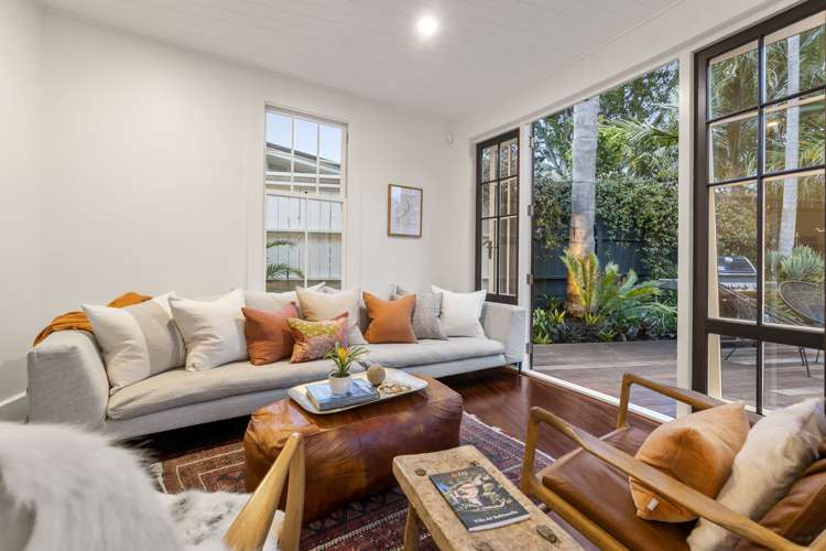 9 Arawa Avenue Devonport_8