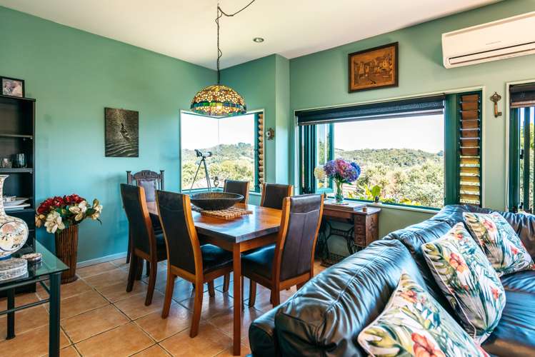 5 Huia Street Oneroa_11