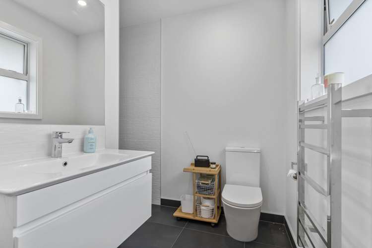 51 Hastings Road Pyes Pa_14