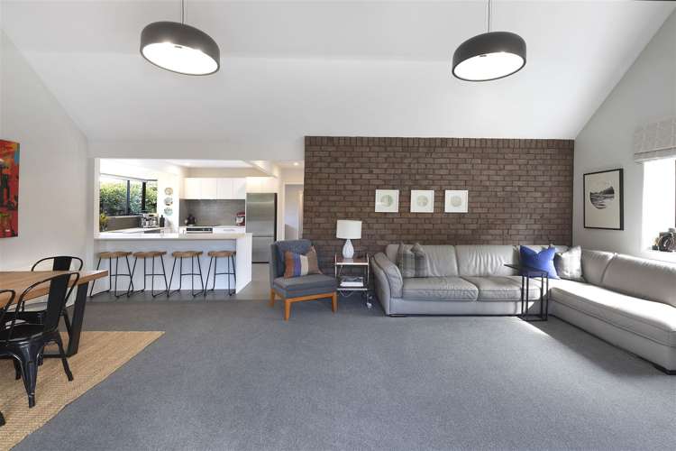 464 Avonhead Road Avonhead_5