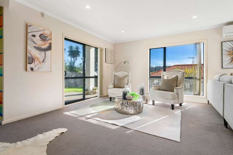 15 George Deane Place Greenhithe_11