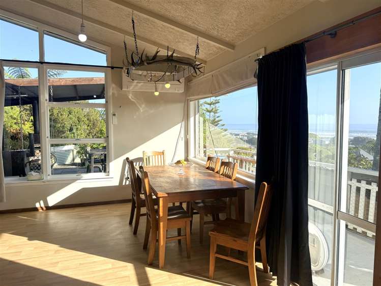 7 Redwood Place Karoro_4