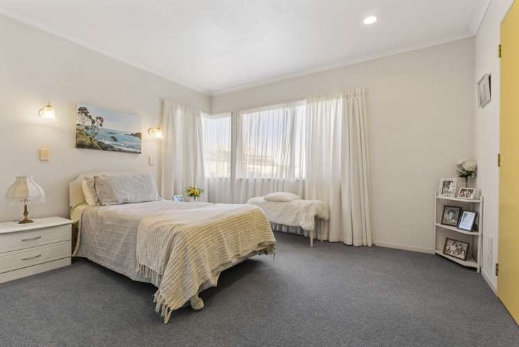 18a Lisbon Street Greerton_11