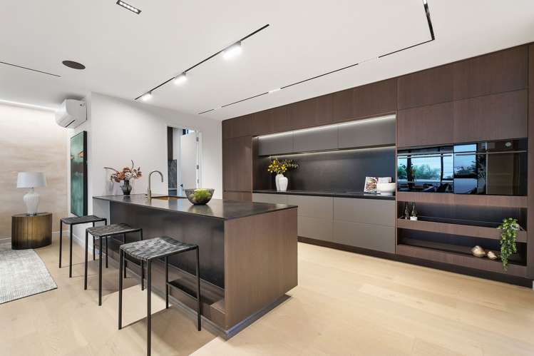 Lot 2,3,4/48 Merani Street_0