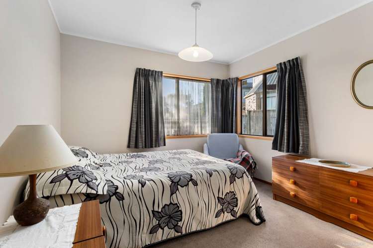 14 Manutara Avenue Forrest Hill_27