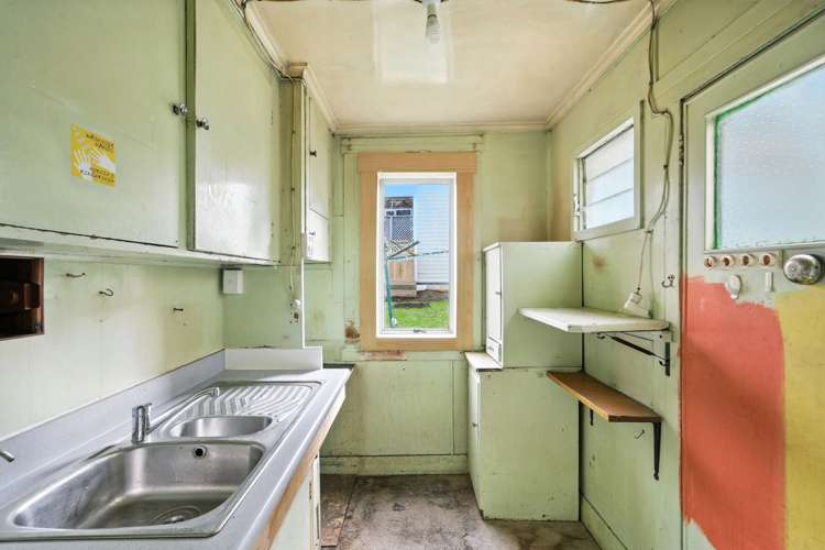 44 South Road The Glen_5