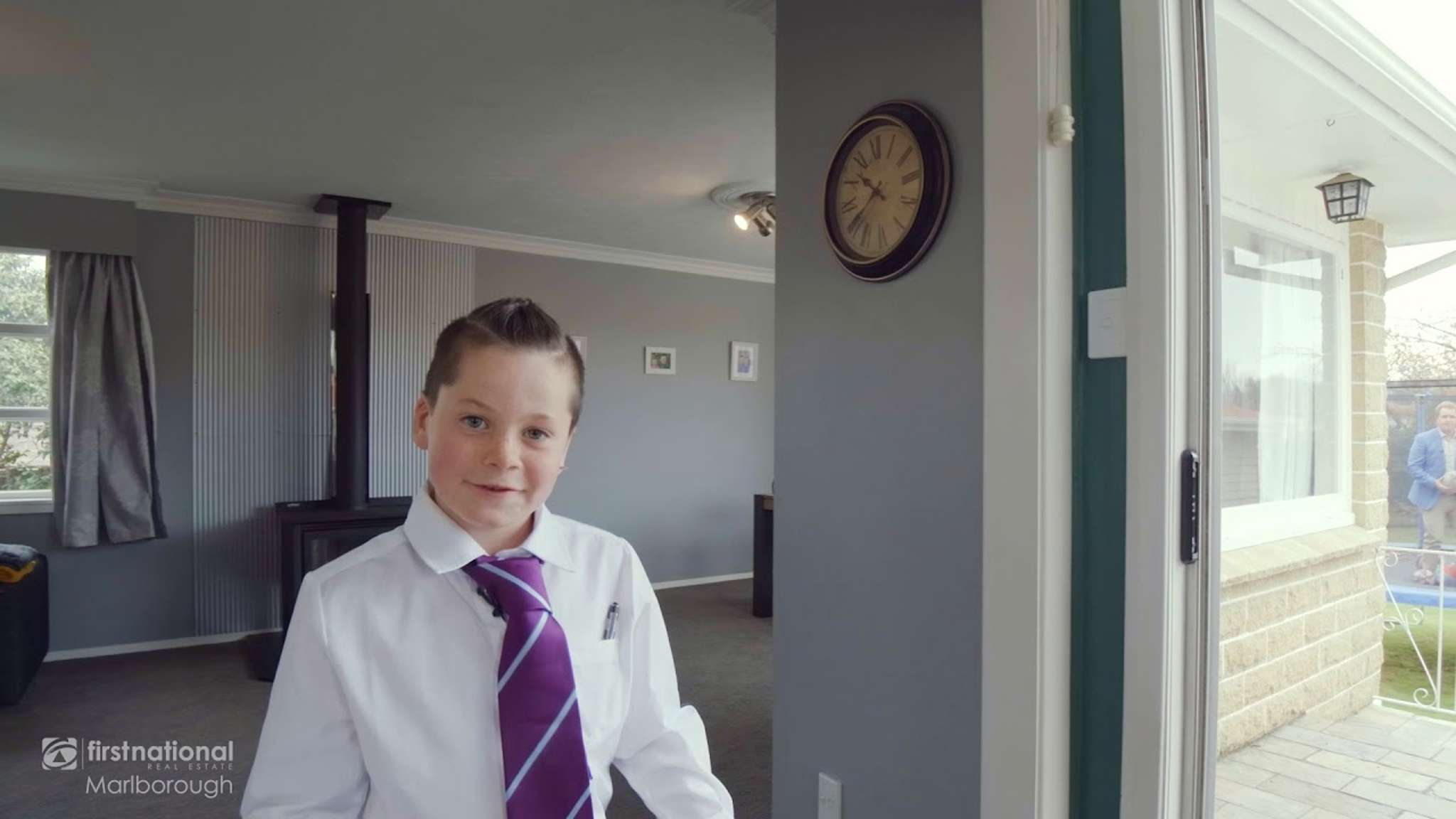 The 8-year-old agent who's selling his own house