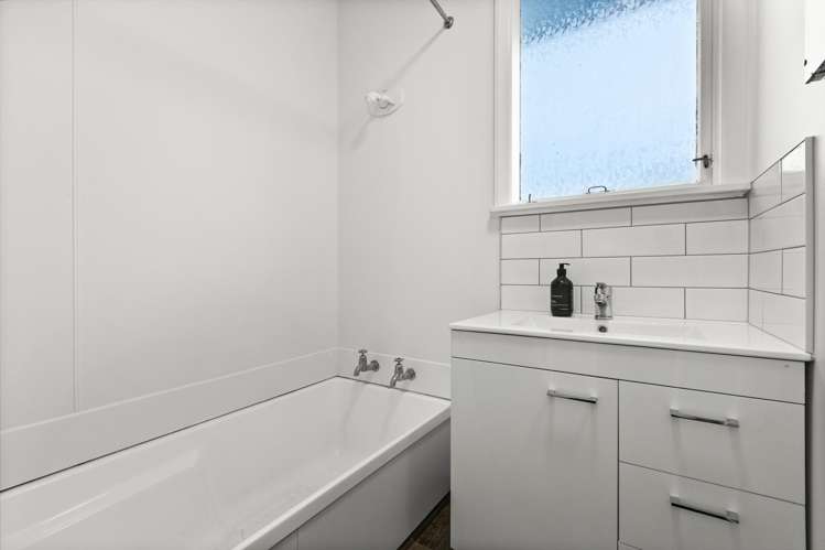 16 Peterhead Avenue Flaxmere_9