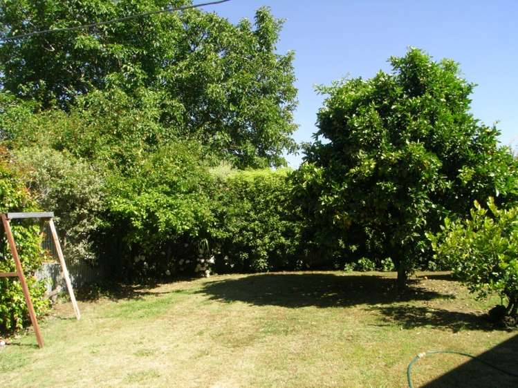 909 Collinge Road Mayfair_15