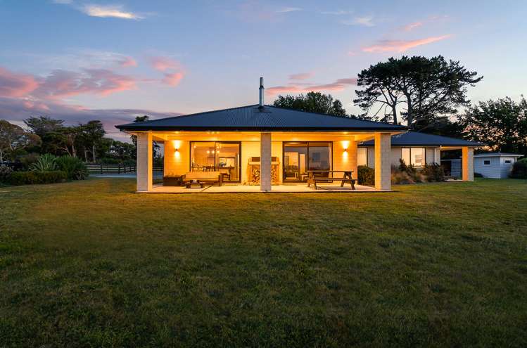 245 Ashhurst Road Bunnythorpe_32