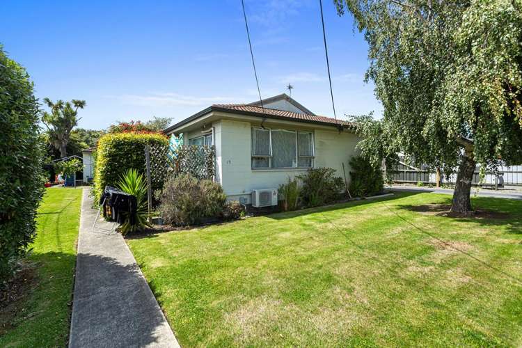 1-4 / 15 Symes Road Wigram_22