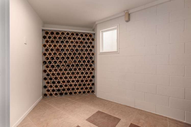 7 Nederland Avenue Burwood_27