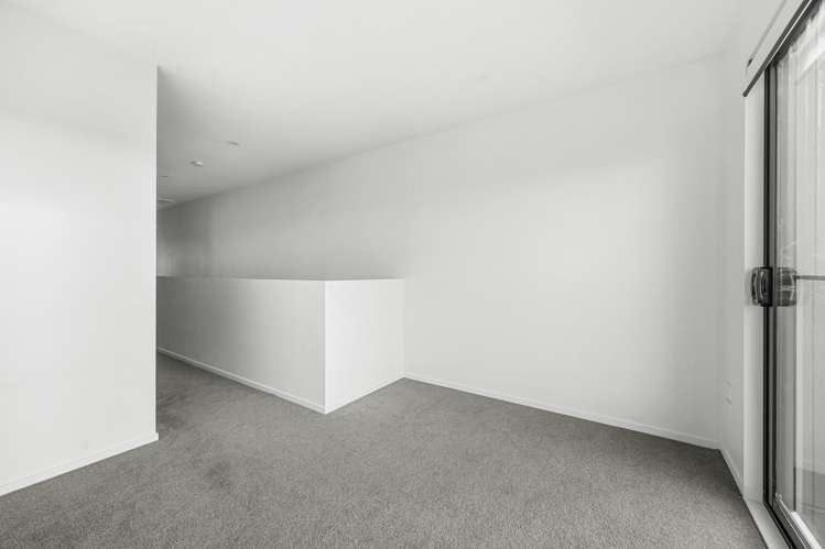 63 Whare Kauri Road Papakura_7