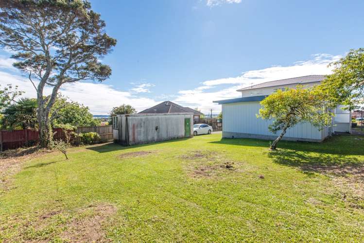 56a Tirimoana Road Te Atatu South_12