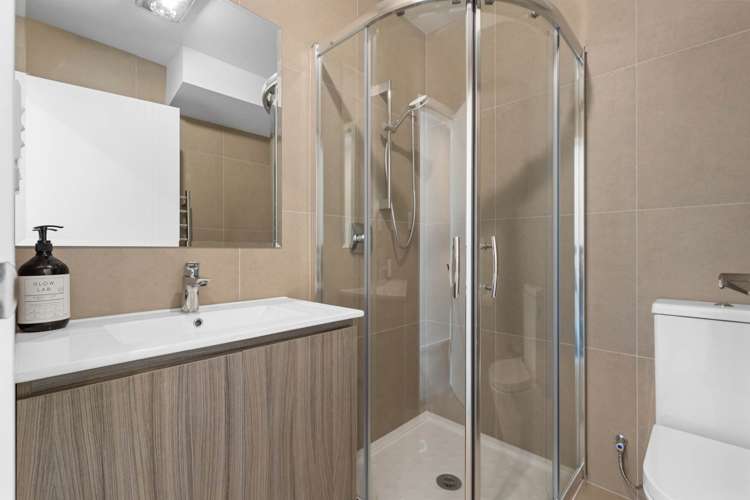 3e Hemsway Place Sunnyhills_14