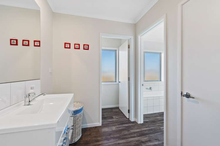 20 Landsborough Drive Darfield_13