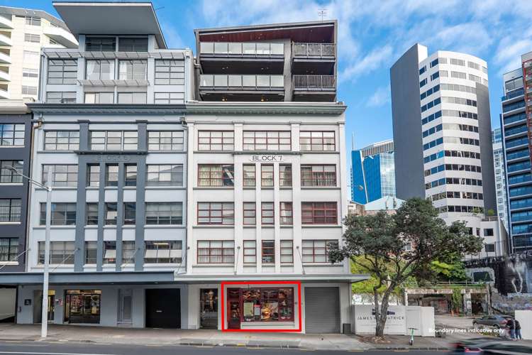 Unit 1R/37 Anzac Avenue City Centre_2