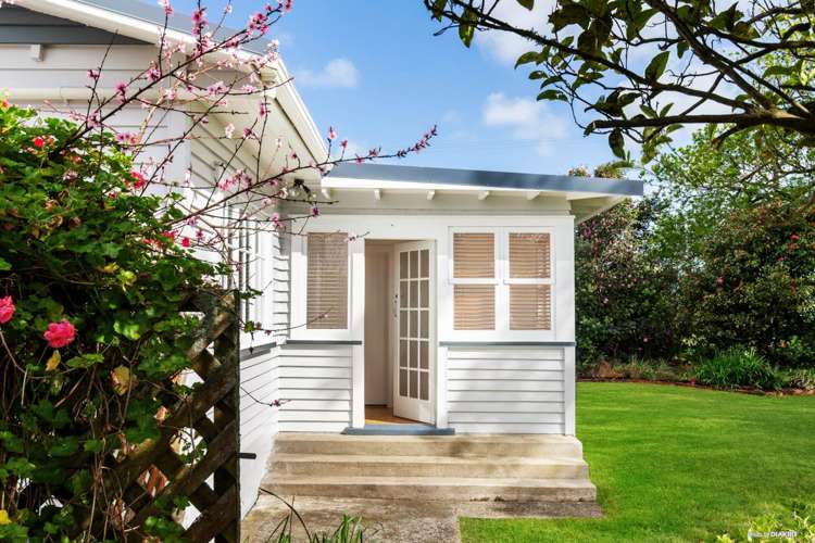 242 Hull Road Waiuku_19